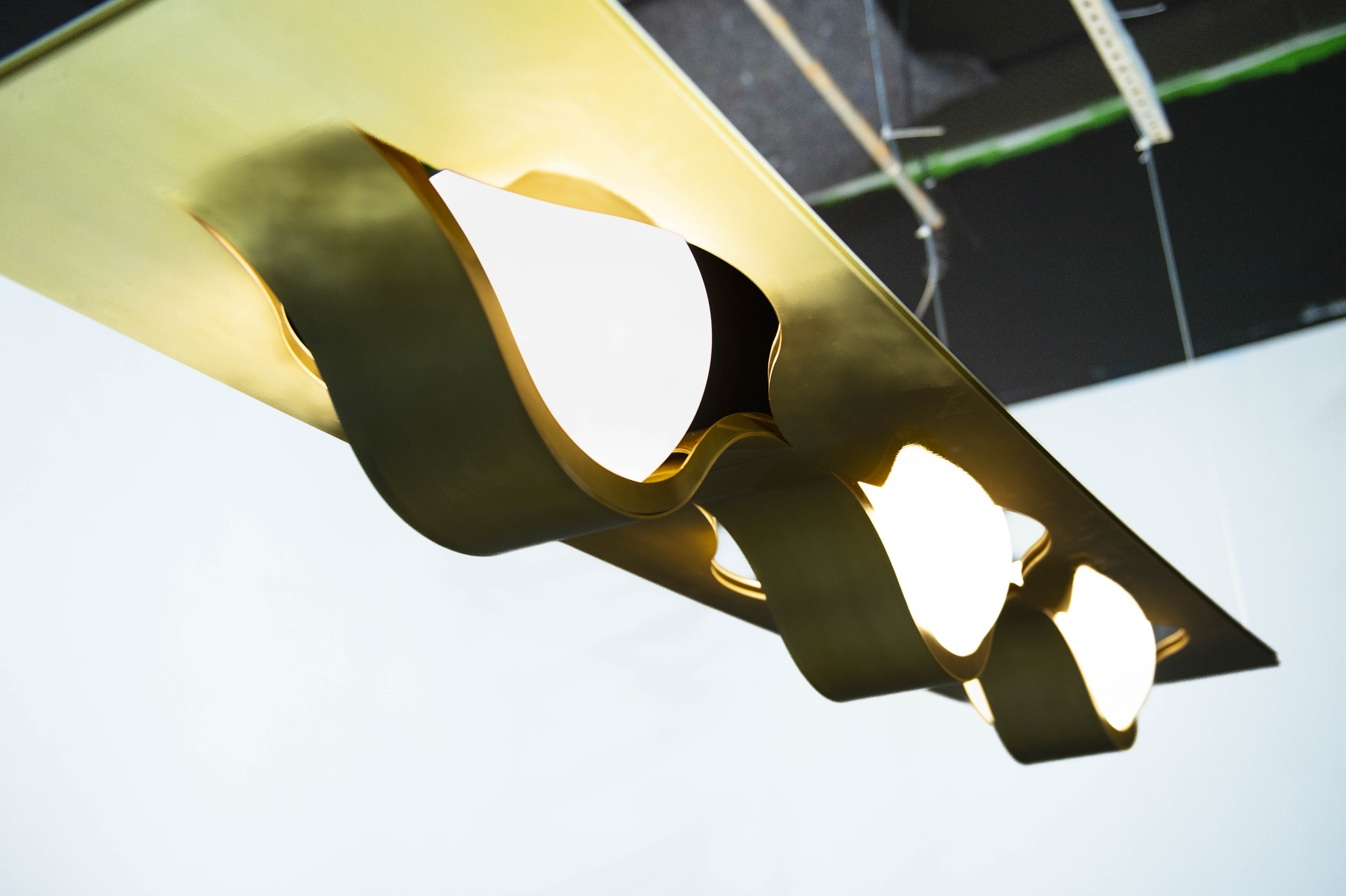 Saturnos Chandelier